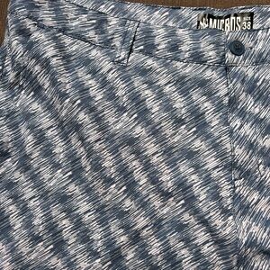 Micros men’s Size 38 shorts blue wave